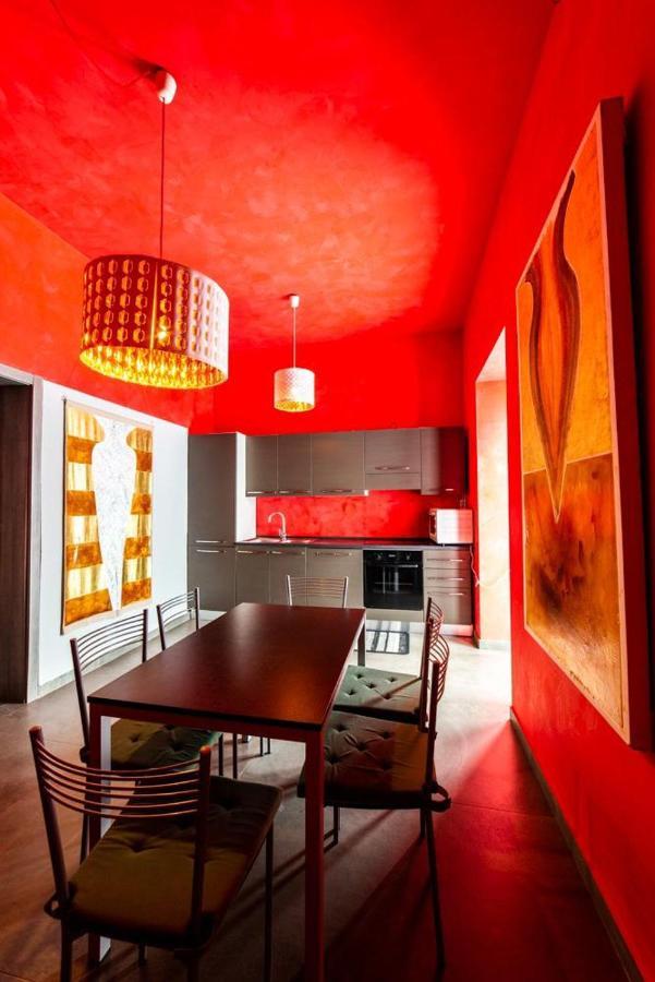 Speciale Tarshito'S Home - Atrium And Terrace Bari Exteriör bild