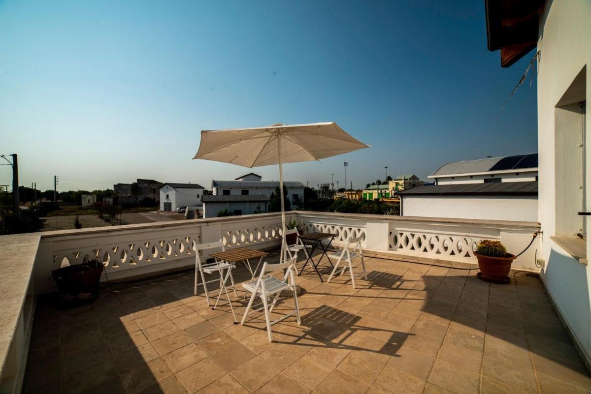 Speciale Tarshito'S Home - Atrium And Terrace Bari Exteriör bild